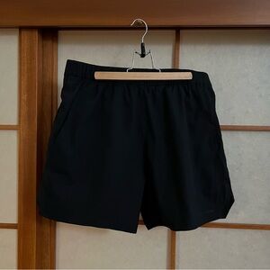 Outdoor Voices Black Men’s Large Shorts